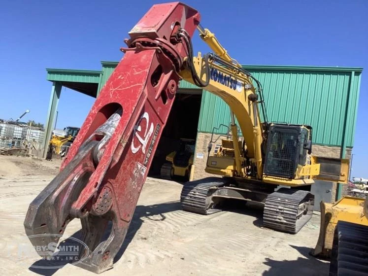 Used Komatsu Excavator w/Labounty shear for Sale